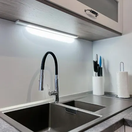 Apartman Alexandra * 마리안스케 라즈네